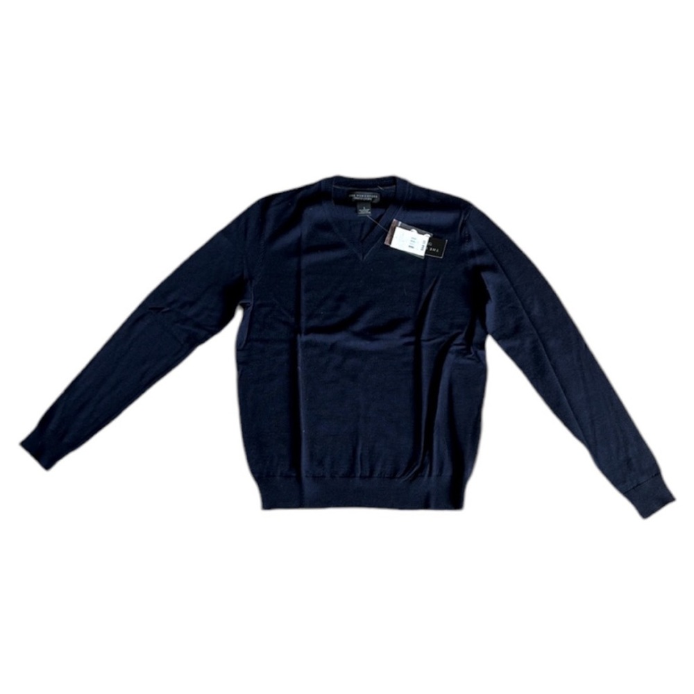 Bloomingdales:The Men’s Store sweater